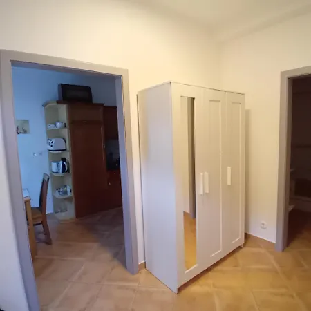 Kertesz14 Apartament *